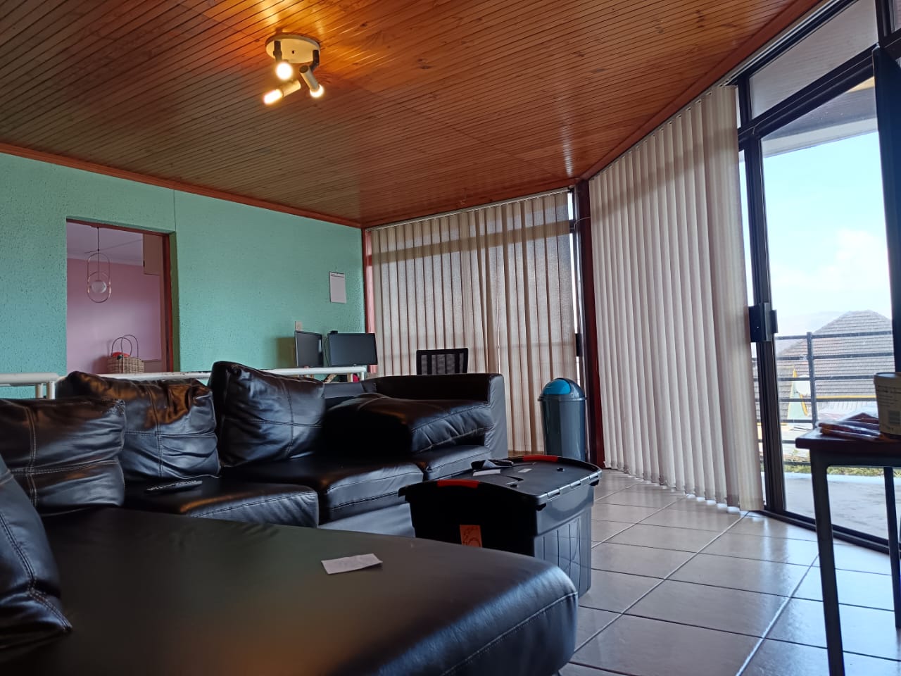 5 Bedroom Property for Sale in Grassy Park Western Cape